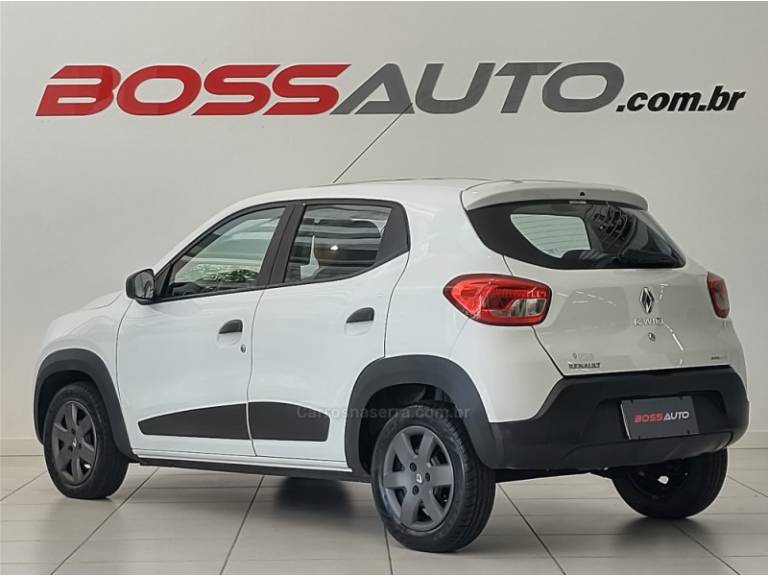 RENAULT - KWID - 2018/2019 - Branca - R$ 42.900,00