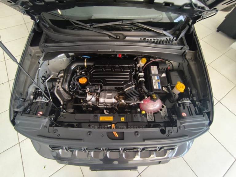 JEEP - RENEGADE - 2024/2025 - Cinza - R$ 122.900,00