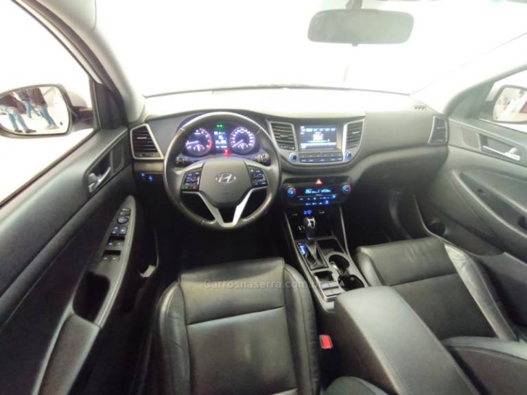 HYUNDAI - TUCSON - 2018/2019 - Branca - R$ 94.900,00