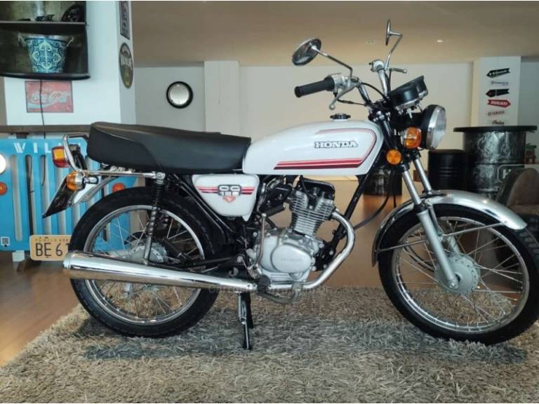 HONDA - CG 125 - 1982/1982 - Branca - R$ 19.900,00