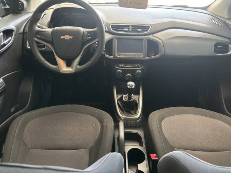 CHEVROLET - ONIX - 2016/2016 - Preta - R$ 56.900,00