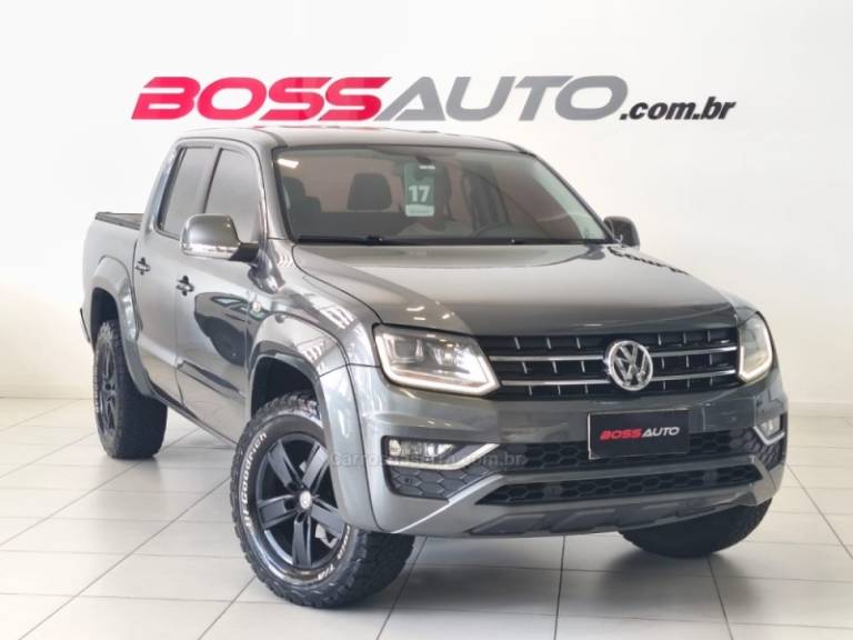 VOLKSWAGEN - AMAROK - 2016/2017 - Cinza - R$ 112.900,00