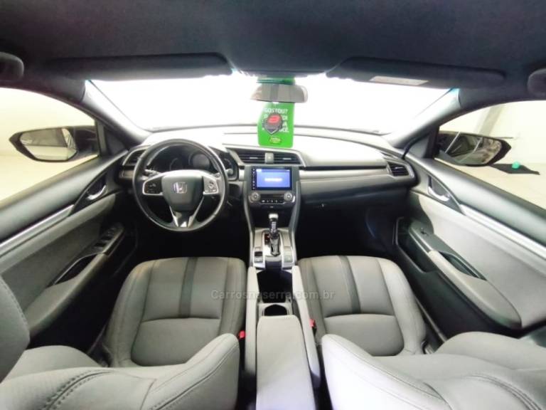HONDA - CIVIC - 2019/2019 - Prata - R$ 113.900,00