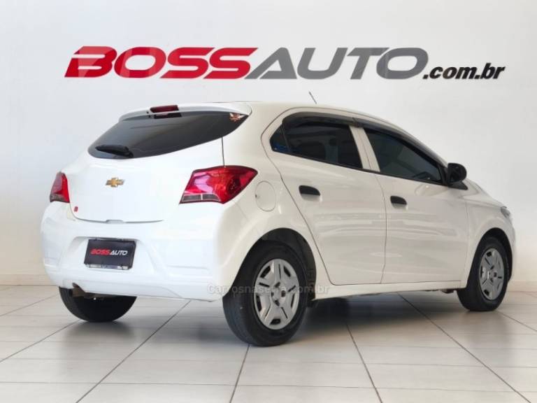 CHEVROLET - ONIX - 2019/2020 - Branca - R$ 50.900,00