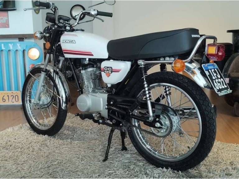 HONDA - CG 125 - 1982/1982 - Branca - R$ 19.900,00