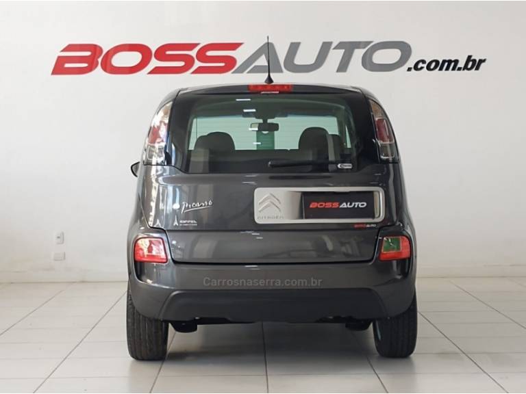 CITROËN - C3 PICASSO - 2012/2013 - Cinza - R$ 37.900,00