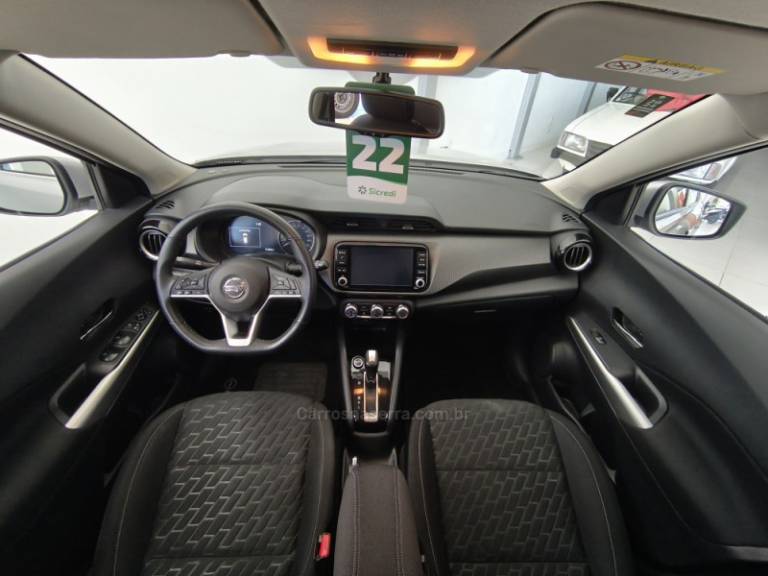 NISSAN - KICKS - 2022/2022 - Prata - R$ 96.500,00