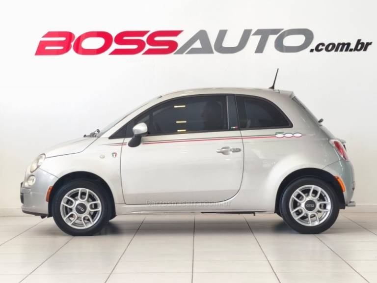 FIAT - 500 - 2011/2012 - Prata - R$ 39.900,00