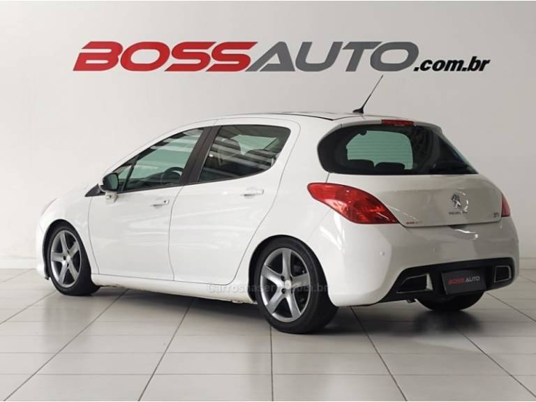 PEUGEOT - 308 - 2012/2013 - Branca - R$ 39.900,00