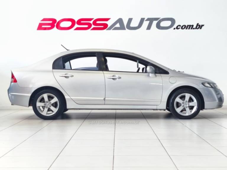 HONDA - CIVIC - 2008/2008 - Prata - R$ 45.990,00