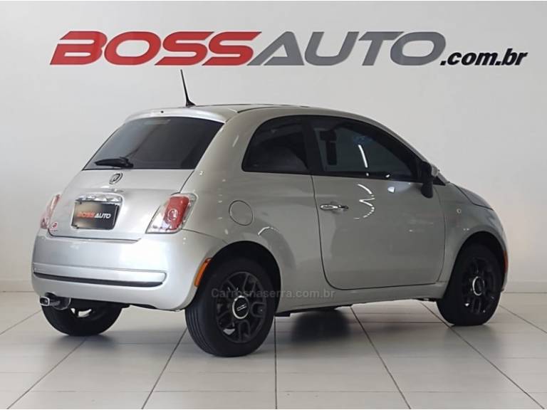 FIAT - 500 - 2011/2012 - Prata - R$ 41.900,00