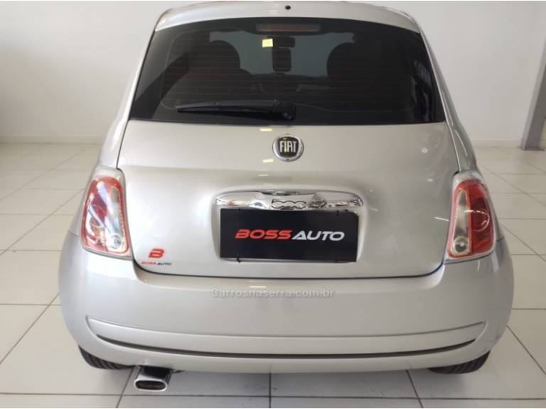 FIAT - 500 - 2011/2012 - Prata - R$ 41.900,00