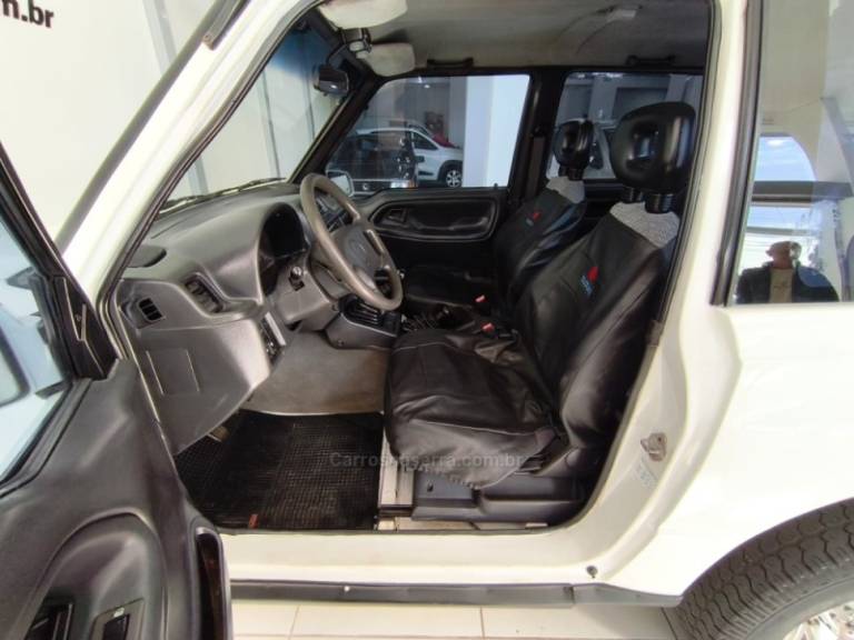 SUZUKI - VITARA - 1996/1997 - Branca - R$ 39.900,00
