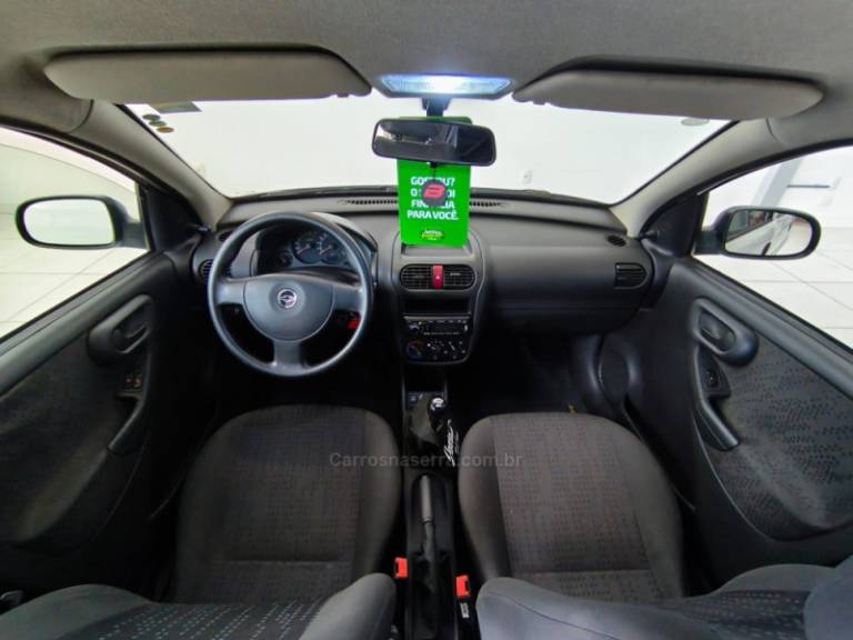 CHEVROLET - CORSA - 2011/2012 - Branca - R$ 33.900,00